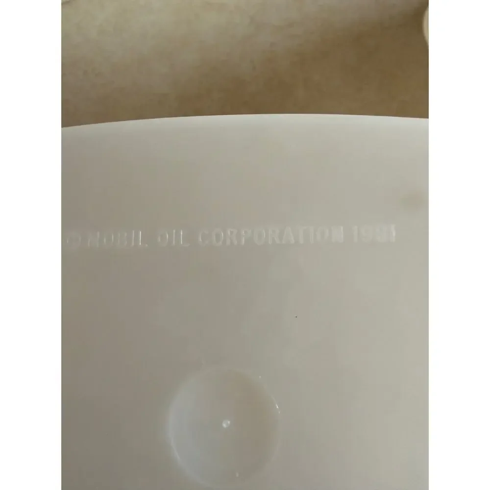 Vintage 1981 Mobil Oil Chemical Co. Plastic Freezer Containers Lids Sheer White